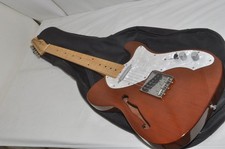 Guitare électrique Fender