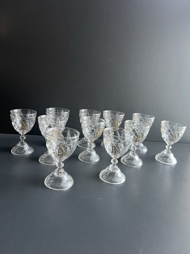 Lot verres liqueur - 11, a
