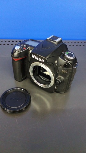 Nikon d90 digital - nikon,