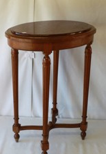 Guéridon ovale en chêne