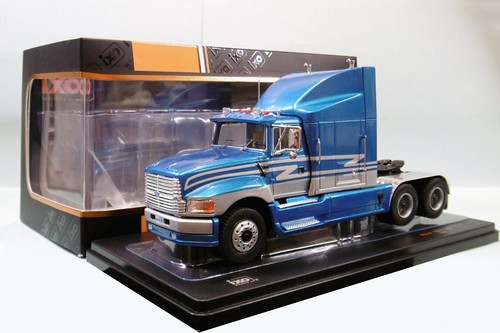 Ixo camion ford aeromax - -,