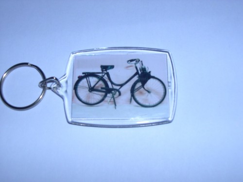 Porte cle neuf - cle,