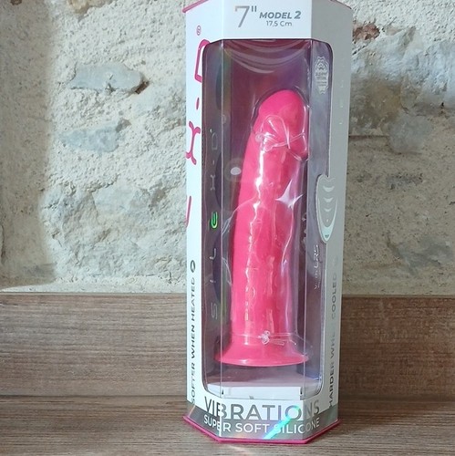 Sextoy godmichet vibro - godmichet,