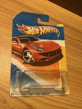 R105 Hot Wheels 2011/045 - New