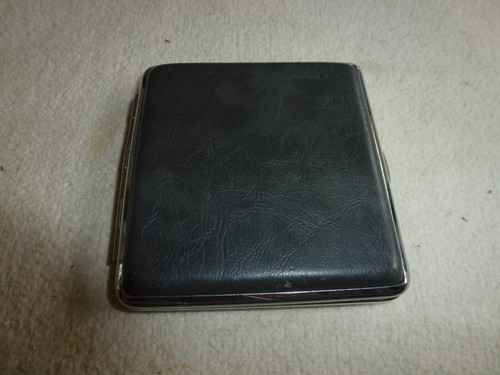 Porte cigarettes cuir noir - porte,