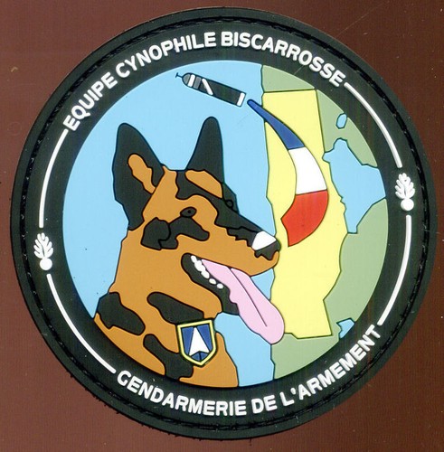 Gendarmerie armement - l'armement, /