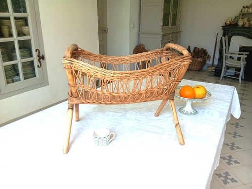 Ancien berceau rotin - berceau,