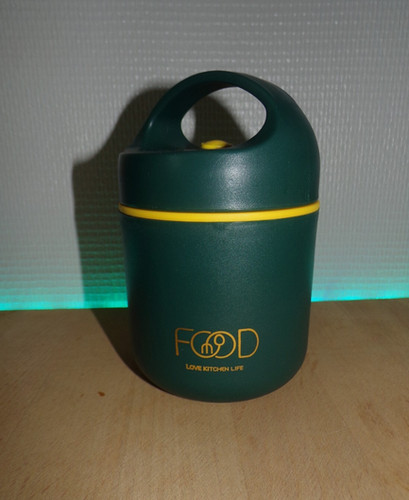 Boîte alimentaire isotherme