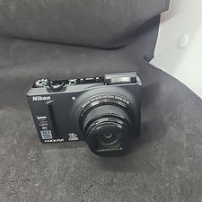 Nikon Coolpix S9100 Compact Digital Camera 12.1 MP 28x Zoom TESTED - No Charger 