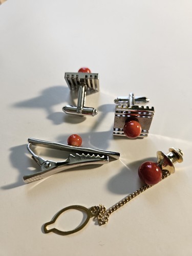 Ensemble corail rouge - en,