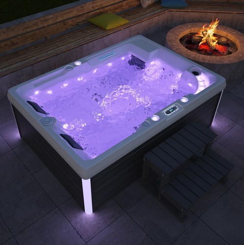 Outdoor whirlpool hot tub - outdoor,