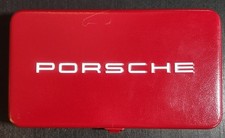 PORSCHE COMBINATION WRENCH SET METRIC 7-17 IN ENAMELED STEEL CASE PCG19501100