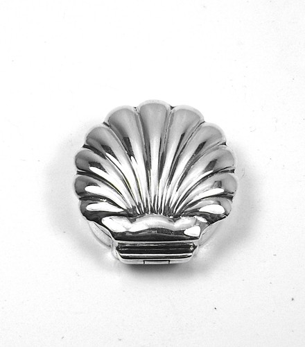 Boîte pilules argent - boîte,