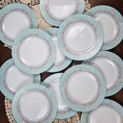 Lot assiettes à dessert - à,