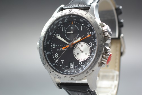 Presque comme neuf montre - [presque,