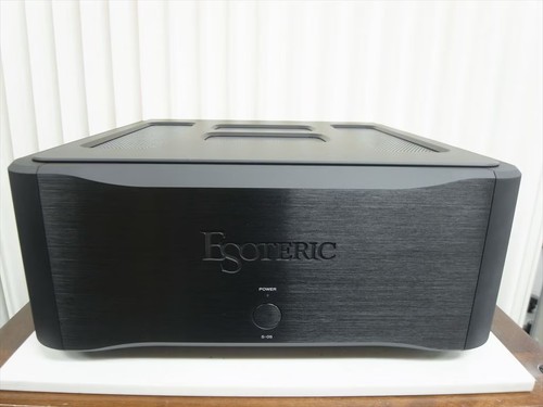Amplificateur puissance - amplificateur, de