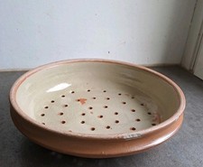 ANCIEN PLAT / ASSIETTE FAISSELLE FROMAGER 21cm TERRE VERNISSÉE DE LA PUISAYE