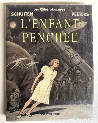 Enfant penchée les cites - penchée,
