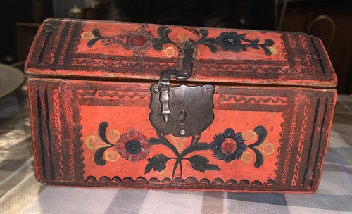 Art populaire ancien coffret