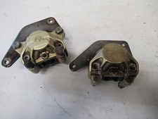 Jeu d'étriers de frein avant