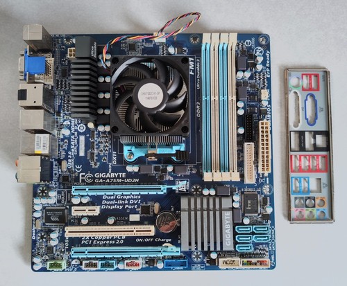 Carte mère atx - mère, gigabyte