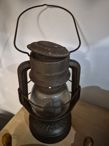 Lanterne pétrole ancienne - pétrole,