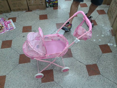 Poussette berceau rose en - rose,