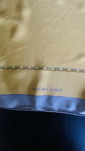 Magnifique foulard carré - magnifique, must