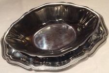 old small fixed tray stainless steel sauce pan Guy Degrenne 1990