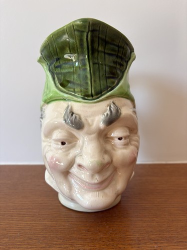 Pichet anthropomorphe - pichet,