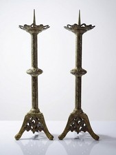 Grande paire de piques-cierges