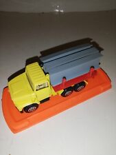 VINTAGE GUILOY FORD BARRIER DOORS 1/64 TRUCK