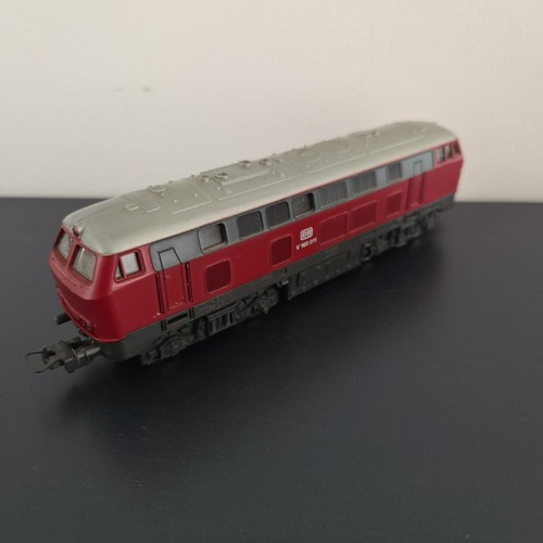 Lima 160 011 locomotive - ho,
