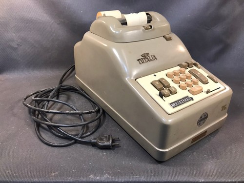Ancienne grosse calculatrice