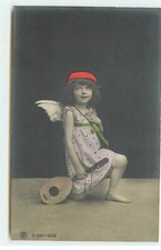Child - S.664 - 6318 - girl wearing angel wings, t - ST144 - 194