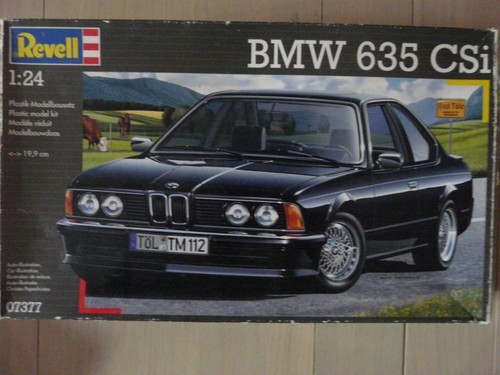 Maquette voiture revell - 1/24,