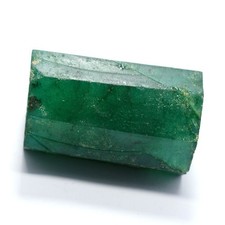 225,50 ct NATUREL vert