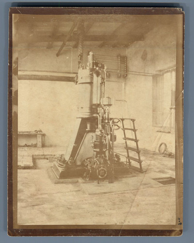Machine industrielle vers 1900