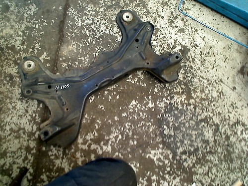 Berceau moteur volkswagen - volkswagen, golf