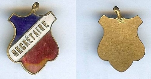 Boutonnière association - boutonnière,