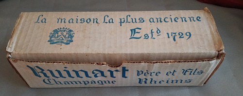 Rare boîte emballage carton - boîte,