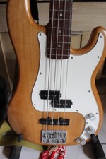 fender bass  japonaise bois