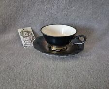 Tasse et sous tasse en