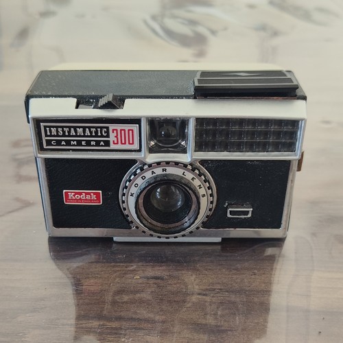 Kodak instamatic 300 appareil - 300,