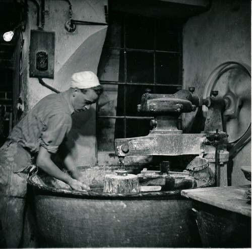 Boulanger 1950 le pétrin - boulanger,