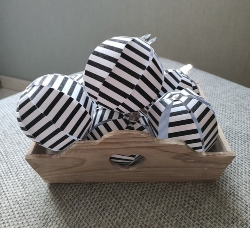 Lot boules décoration - 7,