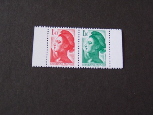 Timbre 5635 5636 issu du - et,