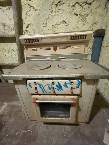 Jouet ancien cuisinière - jouet, /