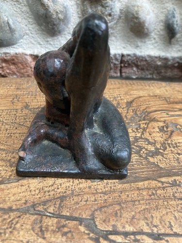 Sculpture curiosité femme art - sculpture,