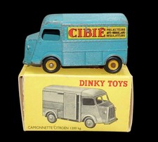 1/43ème DINKY TOYS 1200 kg